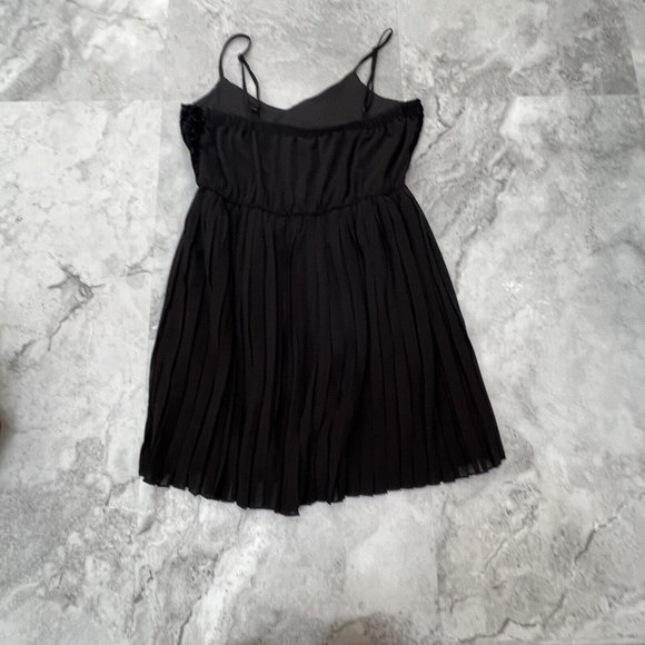 NWT En Creme Black Pleated Velour Chiffon Dress Size Small S - Picture 4 of 6
